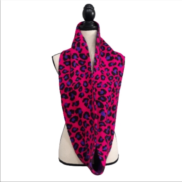 Aeropostale Pink and Purple Leopard Scarf - Picture 1 of 4